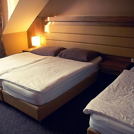 Hotel Opara Trebnje Buitenkant foto