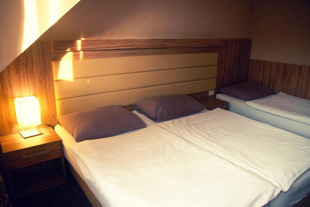 Hotel Opara Trebnje Buitenkant foto