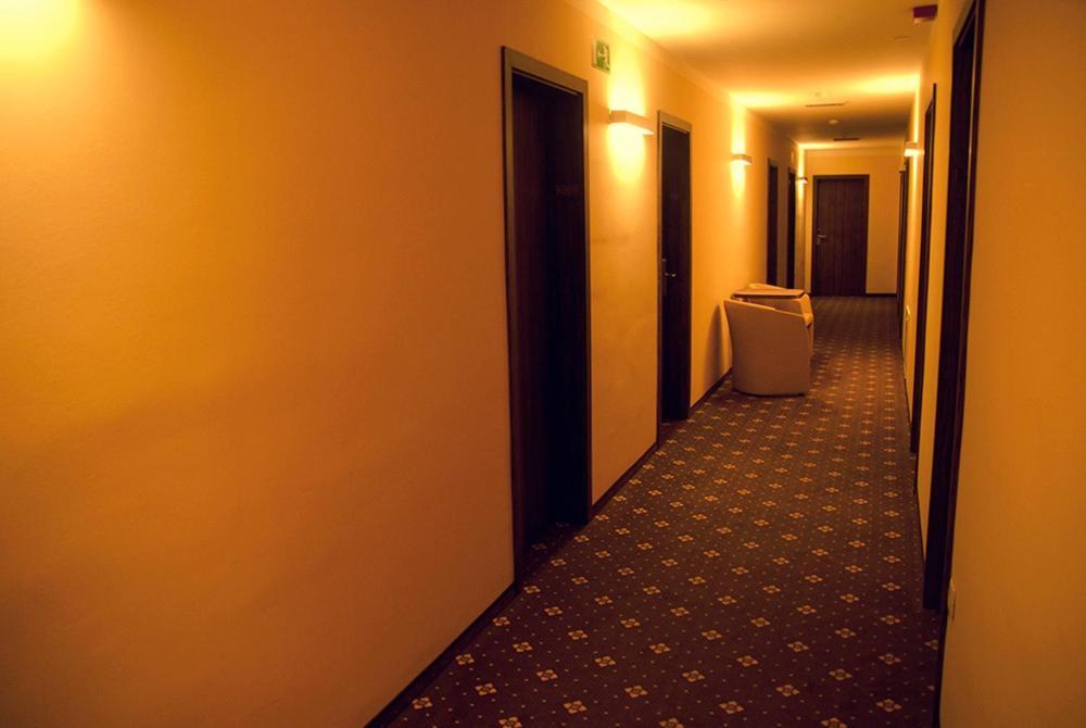 Hotel Opara Trebnje Buitenkant foto